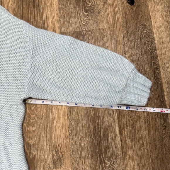 Aerie Light Blue Cable Knit wool-blend Sweater Romantic Whimsy sz:XL - Picture 5 of 7
